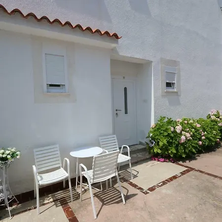 Apartmani Aron Novalja Exterior photo